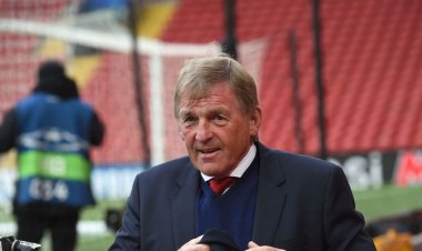 Kenny Dalglish fires bleak Celtic warning as he predicts Rangers title run