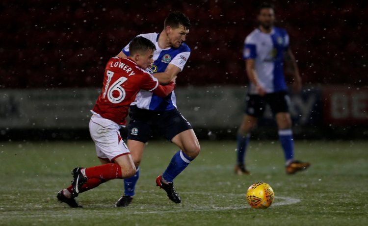 Wonder Strikes Deny Alex Win Against Black Cats