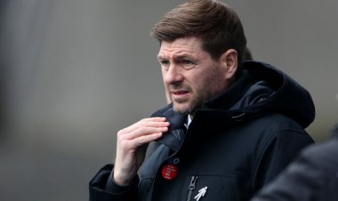 Rangers fans outraged at journalist for "offside" Steven Gerrard question
