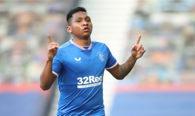 Pic of Morelos' dad sends Rangers fans into meltdown in excellent Twitter thread