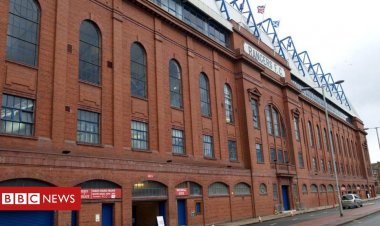 Rangers fans gather outside Ibrox despite lockdown