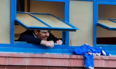 Steven Gerrard and Rangers stars enjoy fan celebrations as they join party