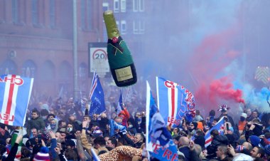 Rangers fans breach Covid rules to party at Ibrox again after league title win
