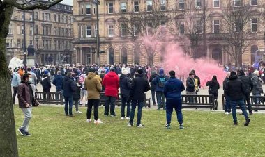 Nicola Sturgeon warns Rangers fans gathering in George Square 'could delay exit from lockdown'