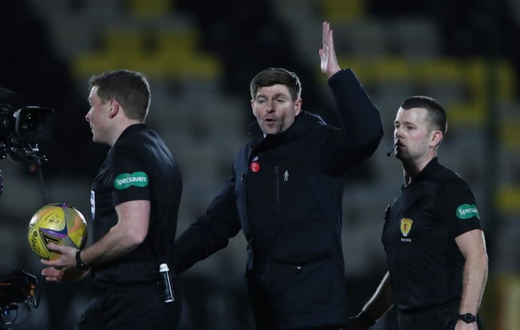 ‘Totally wrong’: Former Rangers man Kris Boyd condemns Ibrox boss Gerrard’s red card