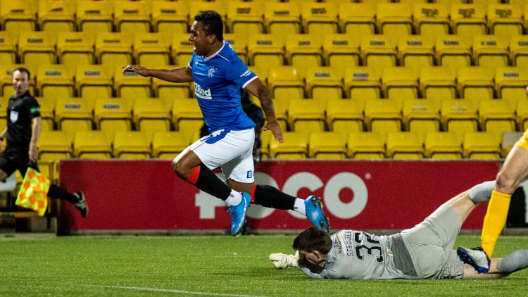 Rangers' Alfredo Morelos has caution for simulation rescinded; Steven Gerrard accepts one-match ban