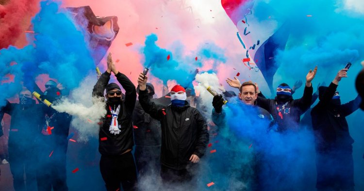 Ultras spark Rangers pyro display at Ibrox ahead of St Mirren clash