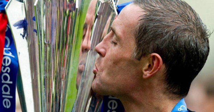 Rangers legend on whether more trophies or going unbeaten should be priority