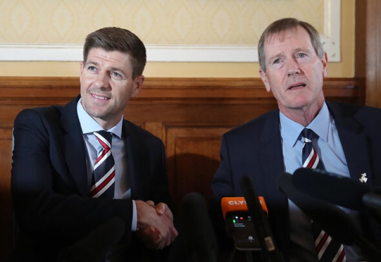 Gerrard is going nowhere - Former Rangers chairman Dave King