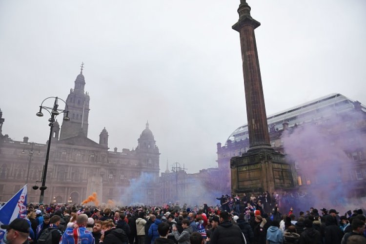 Rangers fans raise over £13k to right wrong of George Square party
