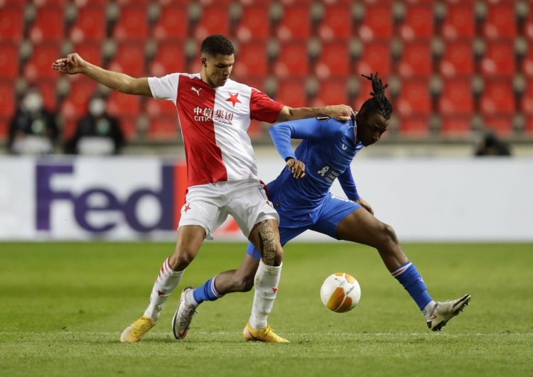 Gers fans react to clip of Aribo strike
