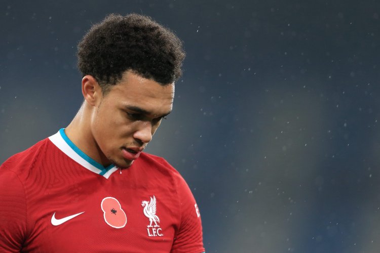 Steven Gerrard sends message of support to TAA following England snub