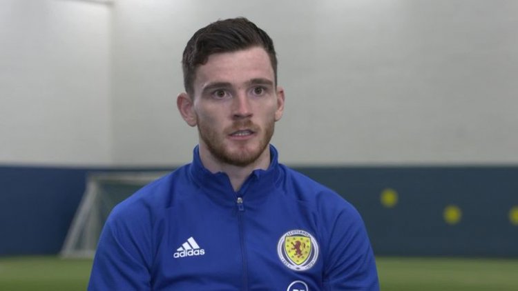 Robbo backs Kamara, wants action against racism