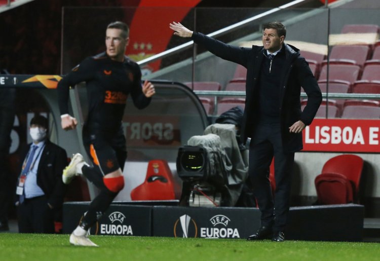 Benitez responds to Gerrard’s claims and his future path