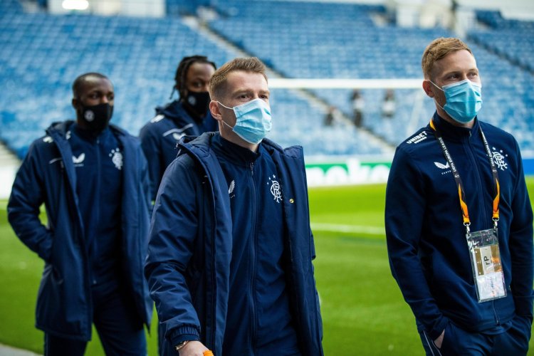 Rangers midfielder Steven Davis has been rewarded a contract extension