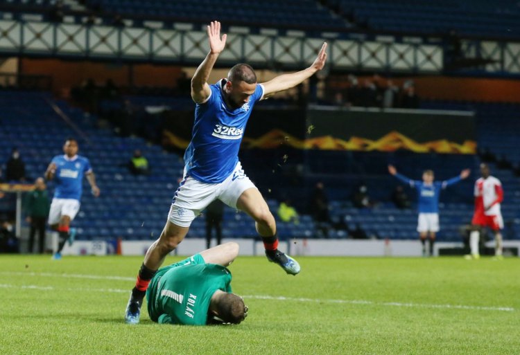 Gers fans love Roofe comments