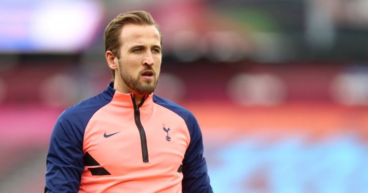 Defoe tells Kane he needs to leave Tottenham if he's "craving" trophies