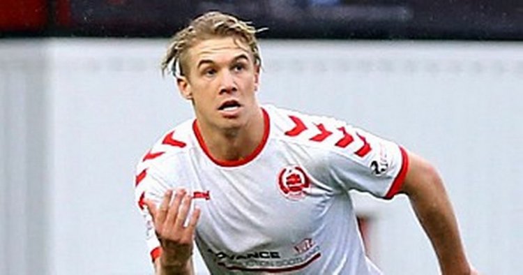 Ex-Rangers youth player suffers horror injury in Clyde draw