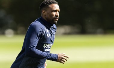 Rangers news: Agbonlahor tips Defoe for big pay cut after Ibrox reveal