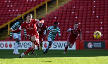 Rangers fans split over intensifying links to Aberdeen's Lewis Ferguson