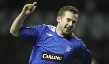 'Different class' former Rangers star nets crucial goal as club close in on shock promotion | Rangers News