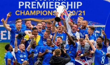 Rangers news: Alan Thompson hits out at Gers on Twitter