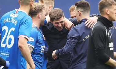 ‘Disgraceful’: Police claim Gerrard and Rangers squad 'encouraged fans to gather' after win