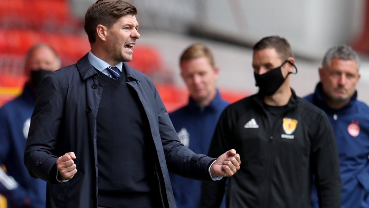 Gerrard scoops another managerial accolade