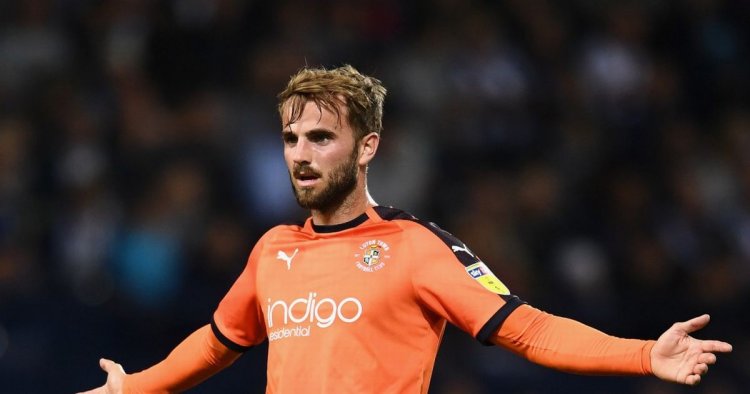 Charlton man Andrew Shinnie is open to a return to Premiership return